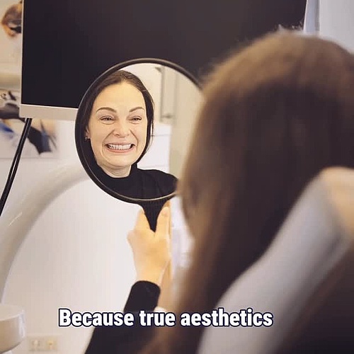 Our patient — herself a dentist — couldn’t be happier. Moments like this drive our work every day. Creating individual...