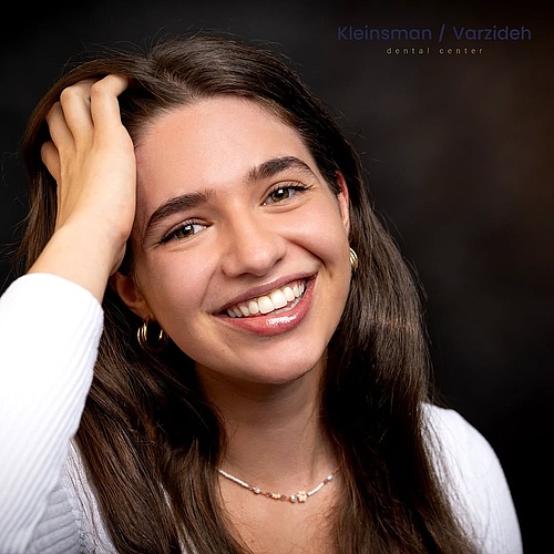 Embrace the change and rediscover your confidence with a beautiful smile! 💫 Whether you’re considering enhancing your...